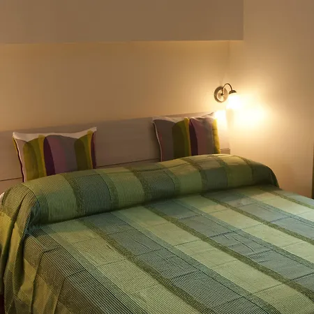 Le Cupoline Apartment Rome Room photo